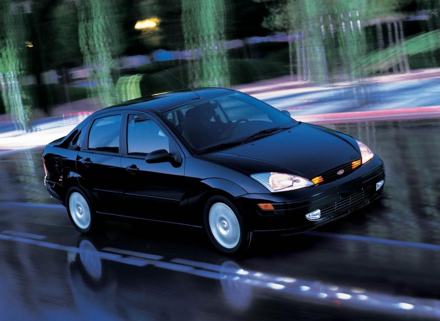  Ford Focus Saloon 1999 года  (фото 26 из 53)